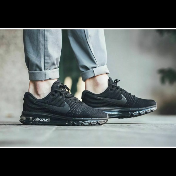 Nike Air Max 2017 Running Shoes Triple Black 849559-004 Men's Size 8, Womens 9.5 - Picture 9 of 10